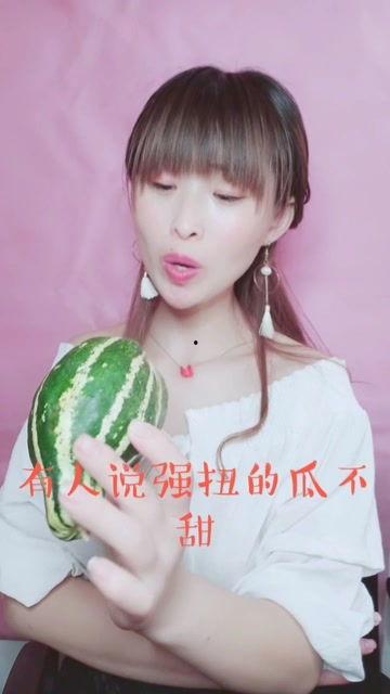 娱乐吃瓜酱房东,揭秘娱乐圈背后的租房风云
